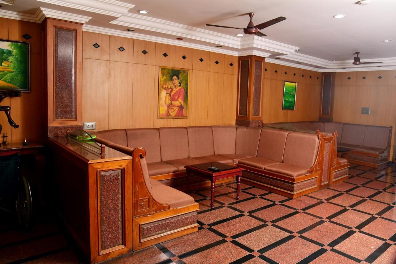 بلكاد Hotel Kairali Towers المظهر الخارجي الصورة